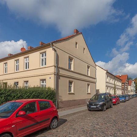 Altstadt Ferienwohnung Neuruppin Exterior photo